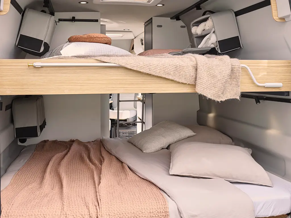 Chambre d'un fourgon aménagé V630S